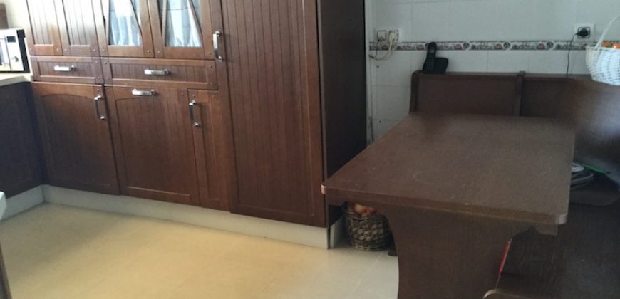 Chalet Pareado en Condequinto con Piscina