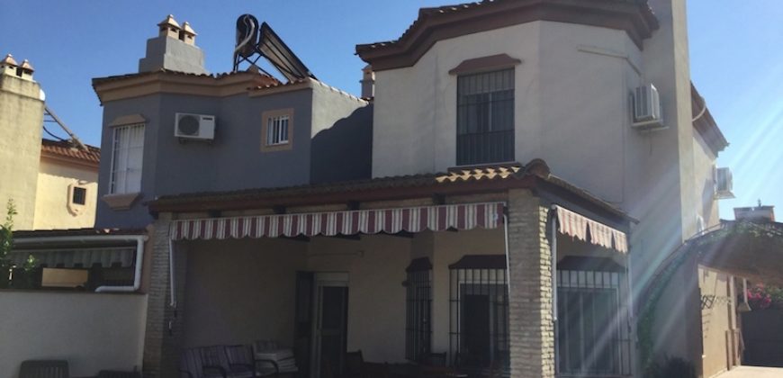 Chalet Pareado en Condequinto con Piscina