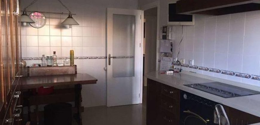 Chalet Pareado en Condequinto con Piscina