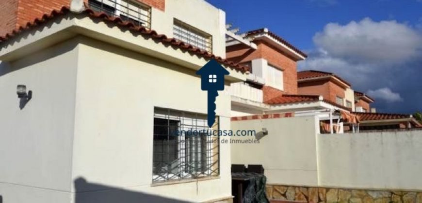 Chalet Pareado en Condequinto