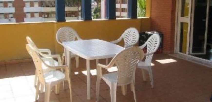 Piso con terraza de 50m2 Sevilla Este