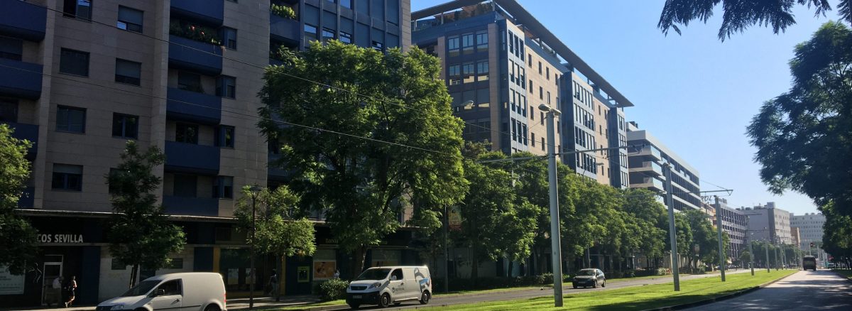 Piso de lujo en Buhaira / Enramadilla