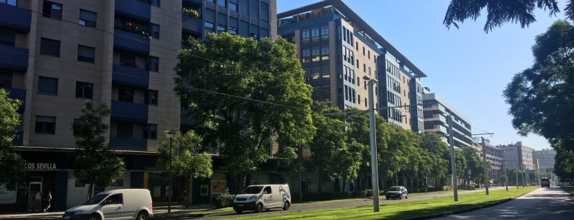 Piso de lujo en Buhaira / Enramadilla