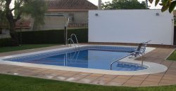 Chalet de lujo en Urbanización Privada.