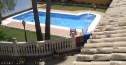 Chalet de lujo en Urbanización Privada.