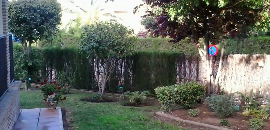 Chalet de lujo en Urbanización Privada.