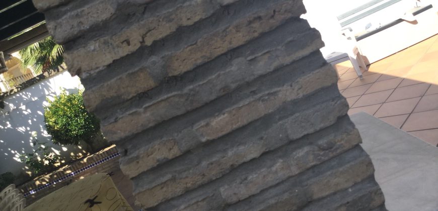 Chalet de lujo en Urbanización Privada.