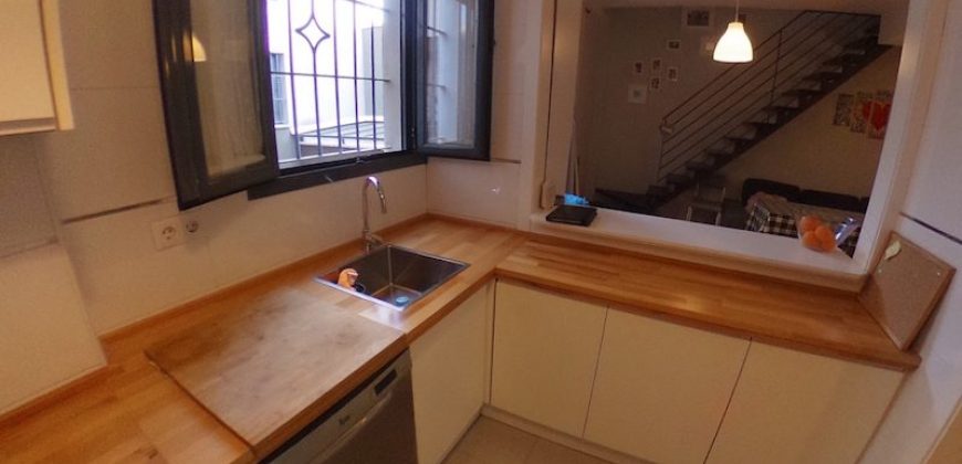 Piso Duplex en centro San Jose de la Rinconada