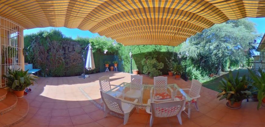 Chalet Urb. Villas de Montesillos