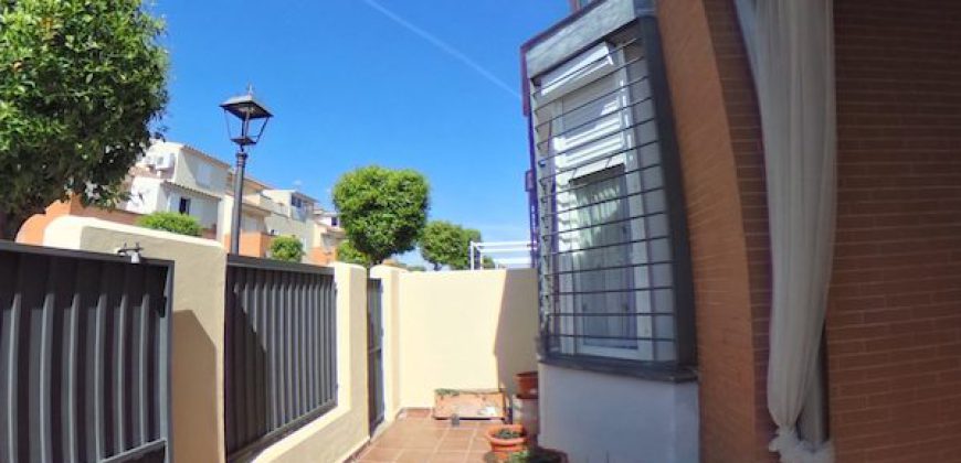 Chalet Adosado en Castilleja de la Cuesta