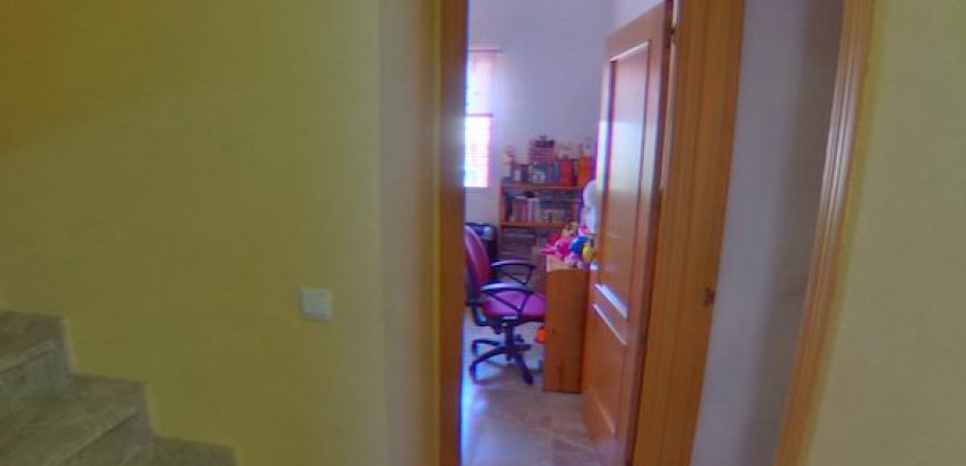 Chalet Adosado en Castilleja de la Cuesta