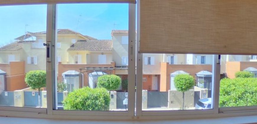 Chalet Adosado en Castilleja de la Cuesta