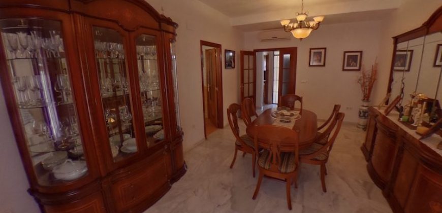 Chalet Adosado en La Rinconada