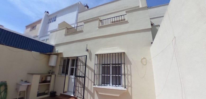 Chalet Adosado en La Rinconada