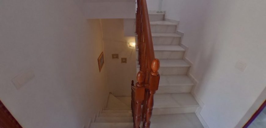 Chalet Adosado en La Rinconada