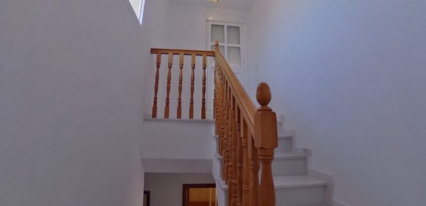 Chalet Adosado en La Rinconada