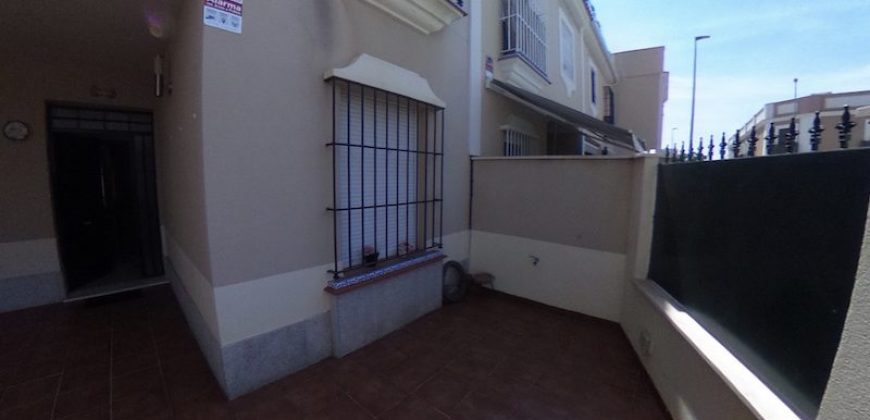 Chalet Adosado en La Rinconada