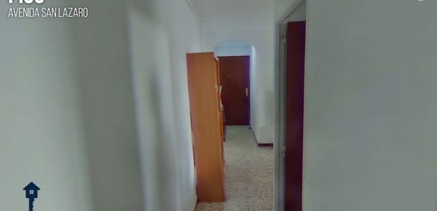 Piso en Avenida San Lazaro