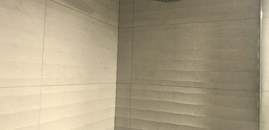 Piso con Patio en Urb El Mirador de San Jose