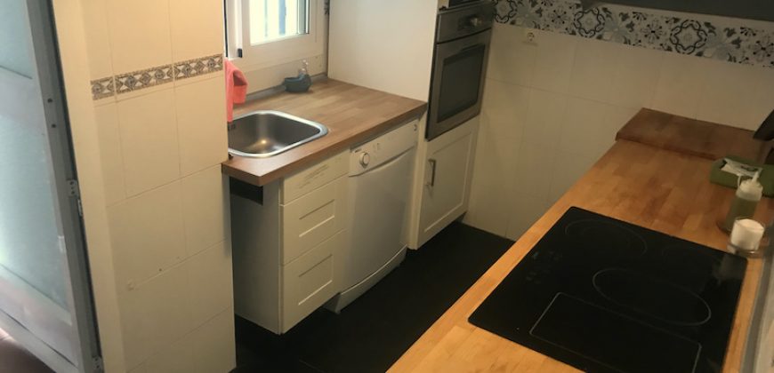 Piso con Patio en Urb El Mirador de San Jose