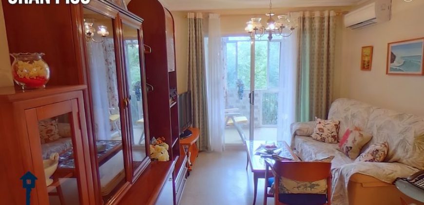 Piso en Manuel Fal Conde