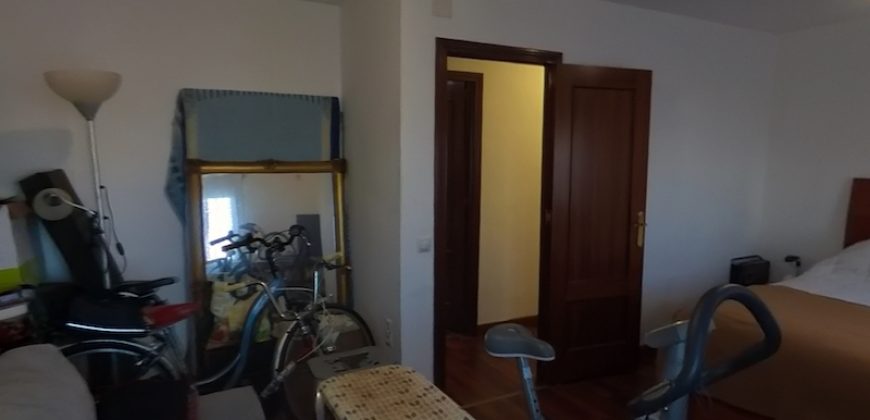 Piso Reformado en Polígono San Pablo