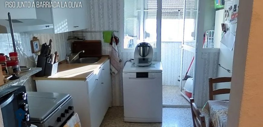 Piso en Avenida de La Oliva