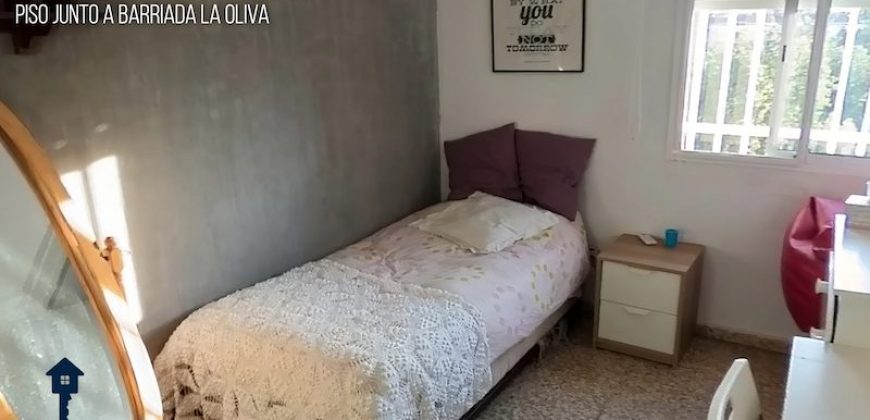 Piso en Avenida de La Oliva