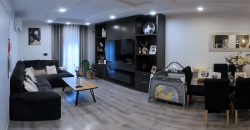 Chalet Adosado con Reforma Integral en Sevilla Este