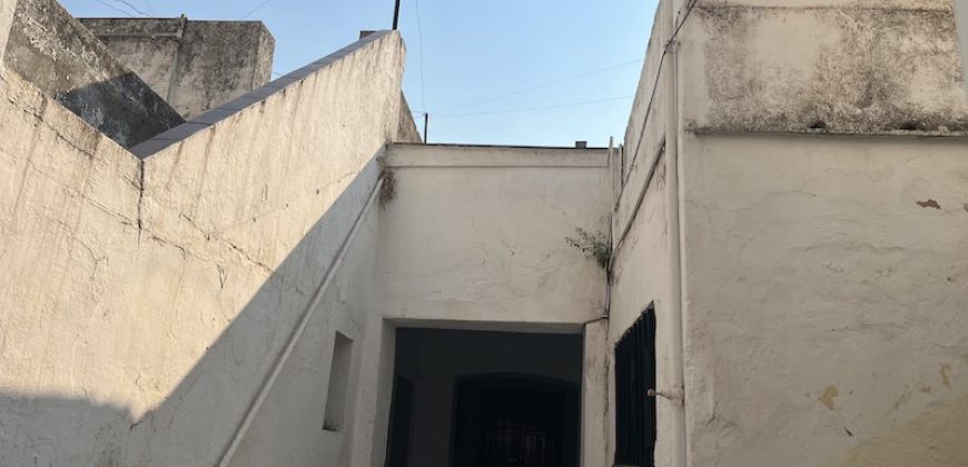 Casa junto al Parque Centro