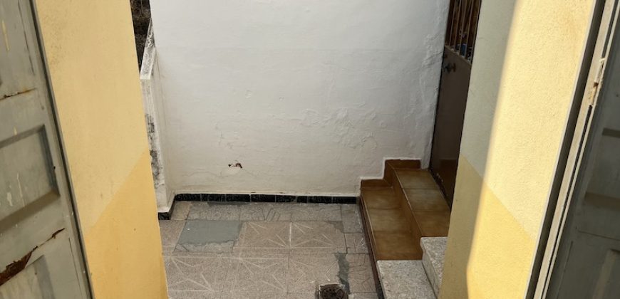 Casa junto al Parque Centro