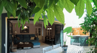 Chalet pareado de diseño exclusivo en Urbanización PuertaQuinto, Montequinto